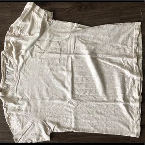 T-shirt with dot design